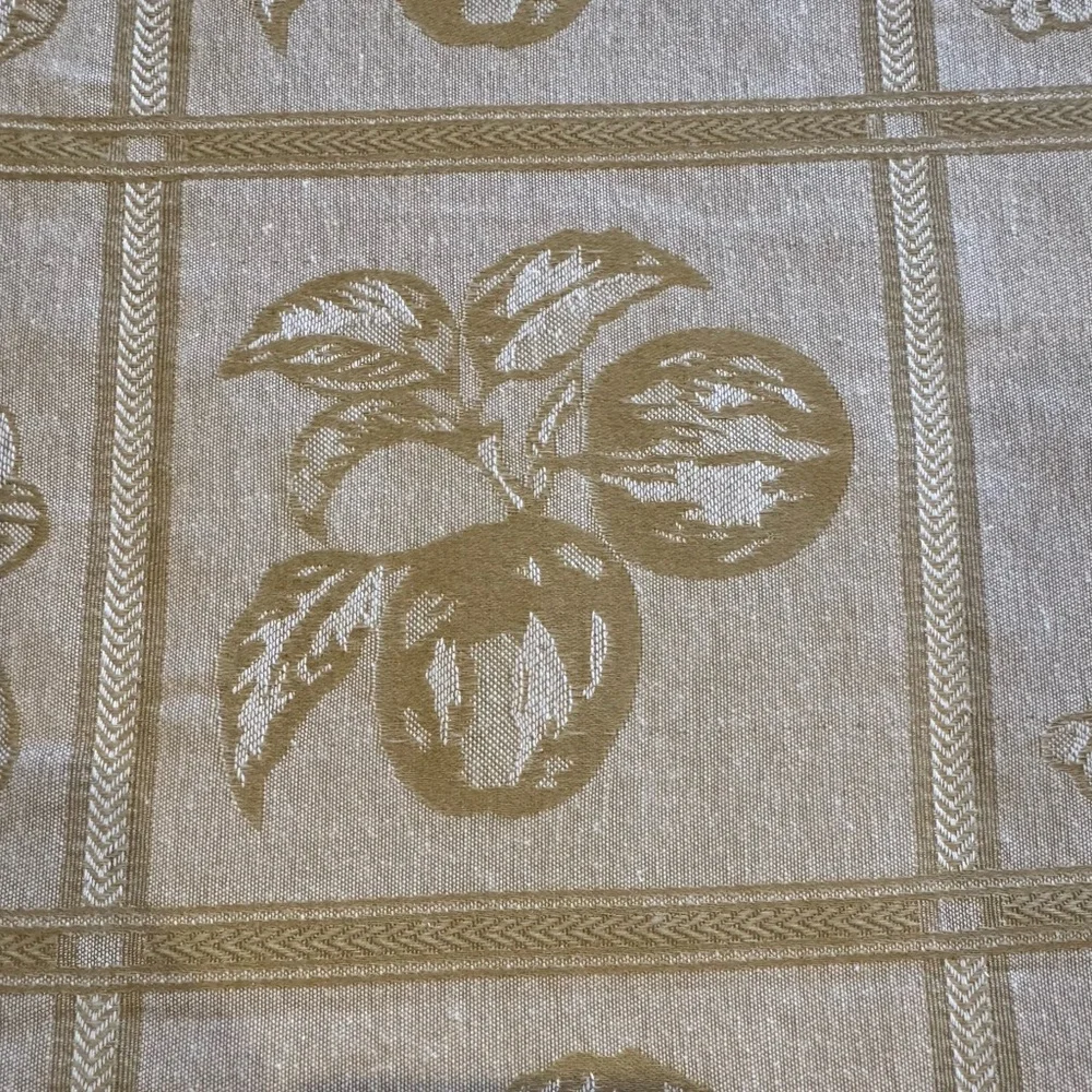 Vintage Ivory Damask Jacquard Tablecloth Fruit Harvest Cotton Blend 59 X 100